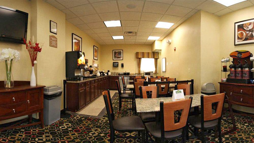 Holiday Inn Express Washington Dc Silver Spring By Ihg Ngoại thất bức ảnh